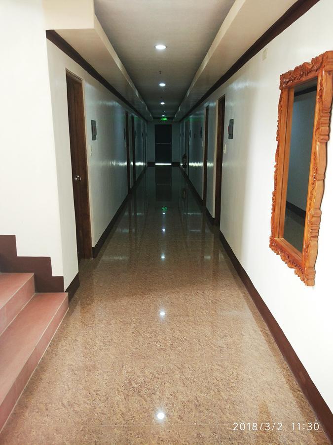 Bicotels Hotel Батангас Экстерьер фото