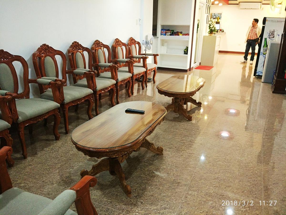 Bicotels Hotel Батангас Экстерьер фото